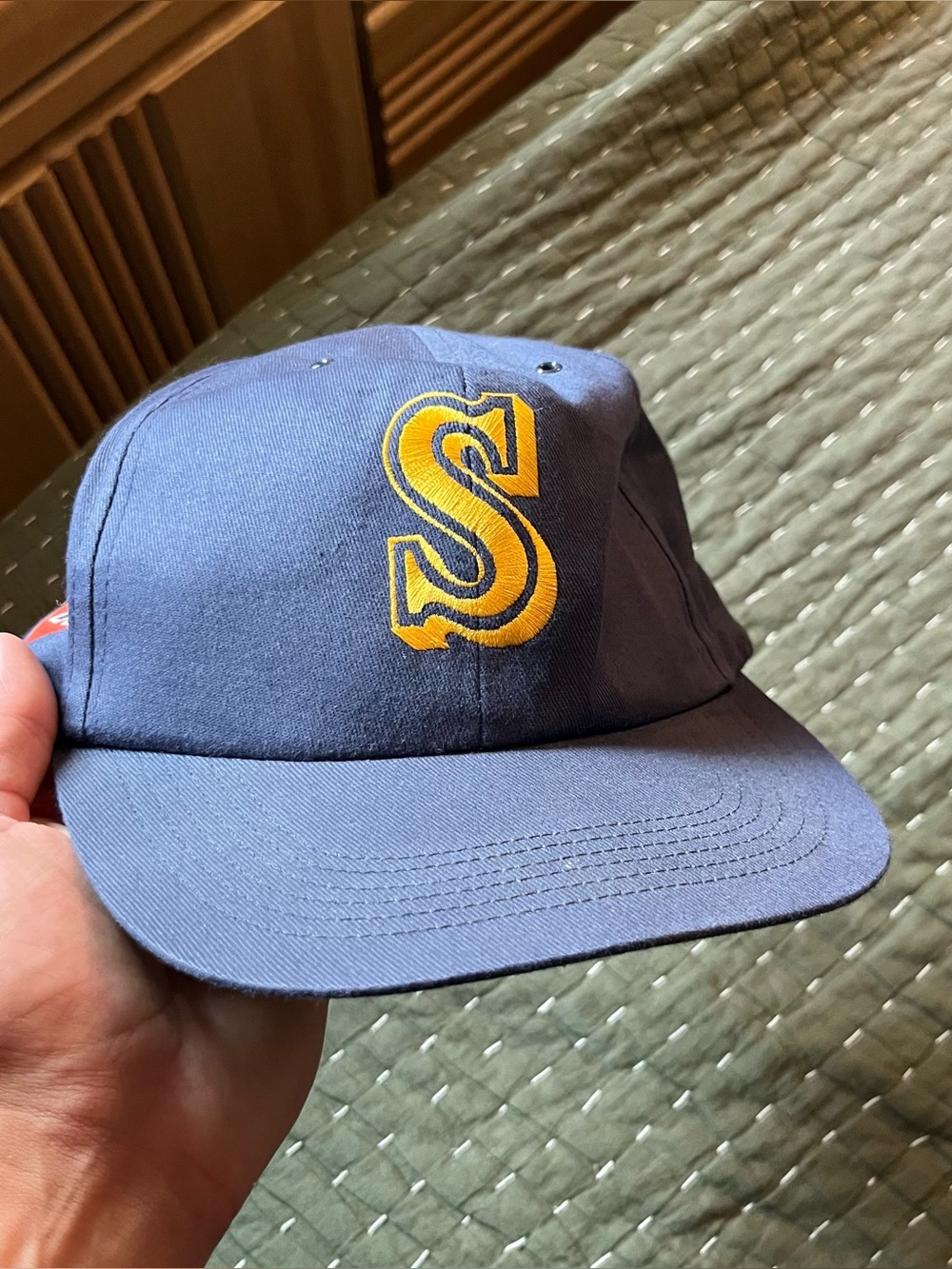 Vintage Seattle Mariners Gold S Cap